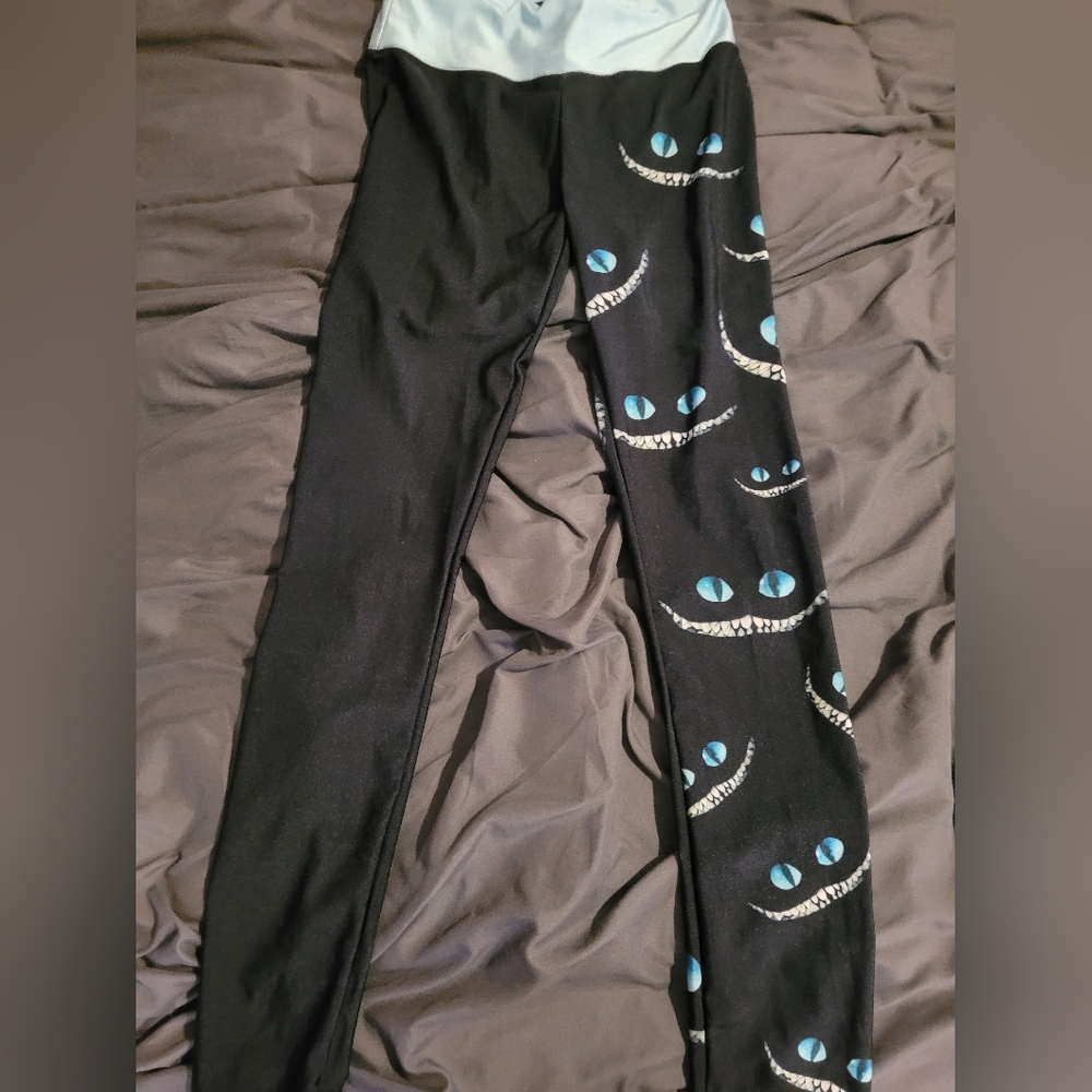 Cheshire Cat leggings, size s/m